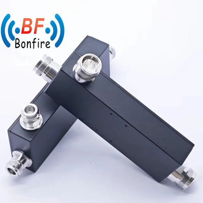 4.3-10 F RF Connector 3dB Air Reactive Directional Coupler 617-4000MHz met kleine afmetingen