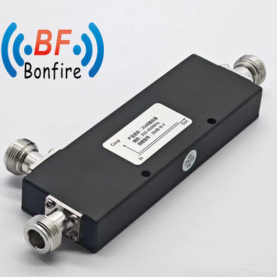 Breedband 698 3800MHz Directional Coupler voor televisie-signaal Rood Op maat gemaakt ontwerp
