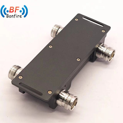 4.3-10-F/DIN-F/N-F Interface 698-4000MHz 2X2 uit Hybride combinator met N-F connector