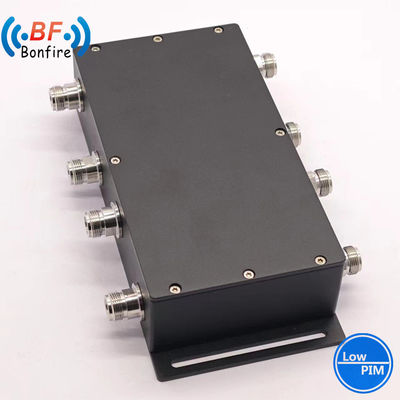 Indoor/outdoor IP65 400W617-3800MHz 4 in 4 out Hybride koppelcombinator voor Ibs Project