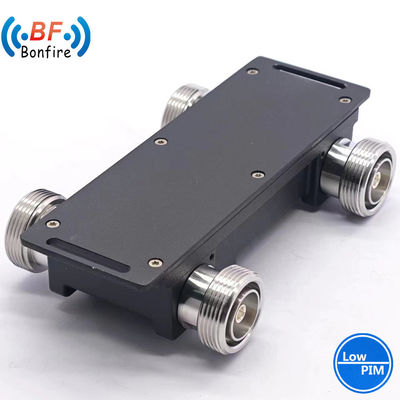 Indoor/outdoor IP65 2X2 RF Hybrid Coupler Combiner 617-3800MHz -160dbc NF met Low Pim