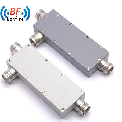 OHQ-XXXX 300W 1.76dB Low Insertion Loss Cavity Directional Coupler voor 698-3800MHz