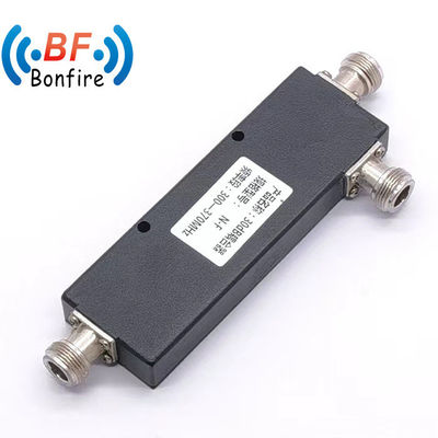 300W 1.47dB Verliesholte RF Directional Coupler 7dB Koppelingsgraad voor 698MHz-3800MHz