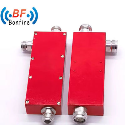 300W 1.47dB Verliesholte RF Directional Coupler 7dB Koppelingsgraad voor 698MHz-3800MHz