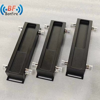 2X2 Hybride combinator 3dB 698-3800MHz RF Hybride koppelaar met N DIN 4.3-10 connector