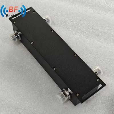 2 in 2 uit 698-3800MHz Low Vswr RF Hybrid Combiner met 4.3-10-F/DIN-F/N-F Interface