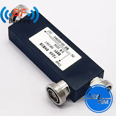 In- en buiten IP65 698-2700MHz 200/300W 4.3-10 F10dB Hoogte RF Directionele Koppelaar