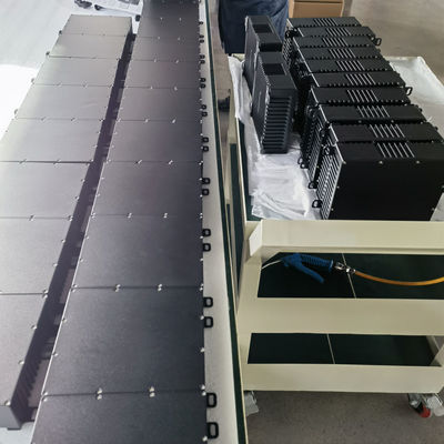 200W lage Pim-belasting RF-afsluitbelasting 600-4000MHz Pakketgrootte 22.00cm * 20.00cm * 6.00cm