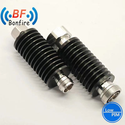 Grijze/Rode/Zwarte/Aangepaste RF vaste attenuator 100W N type DC-3800MHz voor prestaties
