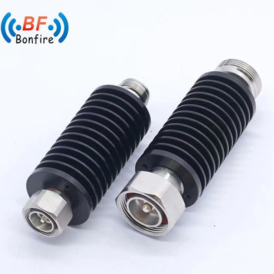 Uni-directionele 100W vaste attenuator 3/6/10/20dB N-Man tot N-Vrouw DC-3800MHz Zwart