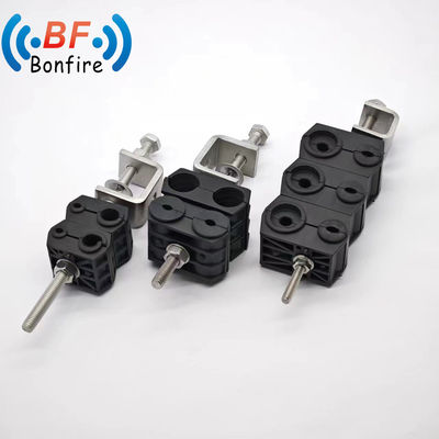 Verbeter het kabelbeheer met KXK-XXXXX Single Stack 1-5/8&quot; Coaxial Cable Feeder Clamps