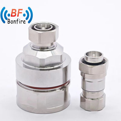 7/8&quot;Flexible Coaxial Cable 4.3-10 Mannelijke RF-connector met een laag invoegverlies van 0,1 dB