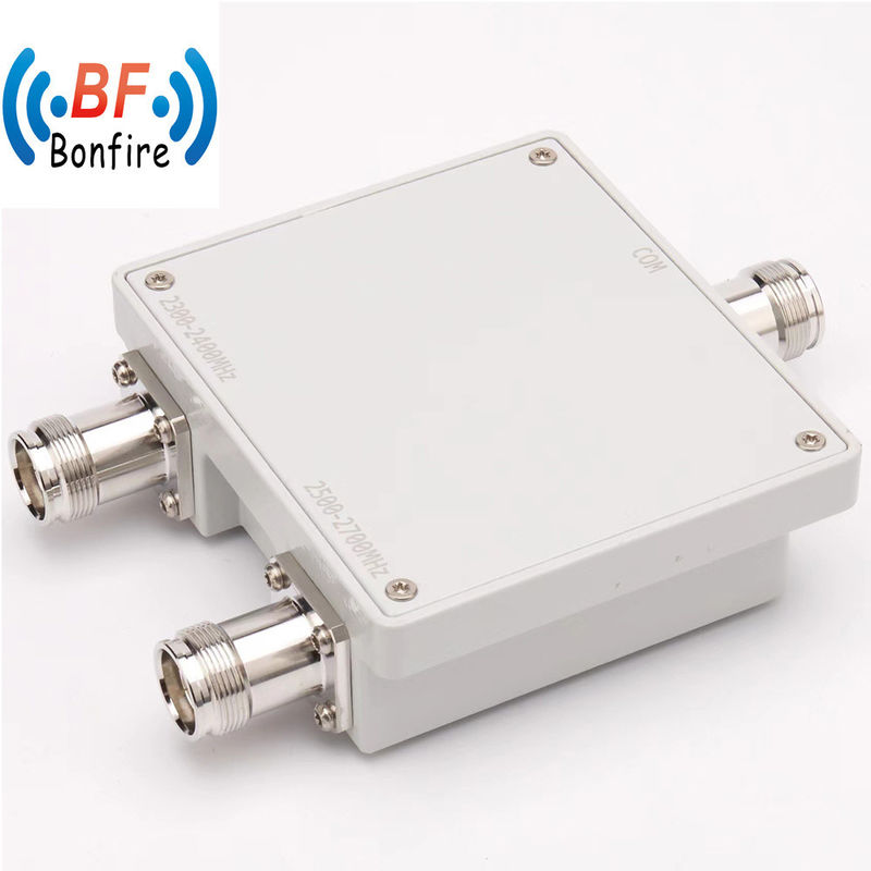 4.3-10 F Interface Dual-Band Low Pim Combiner 380-960 1710-2700MHz Dual-Band dekking
