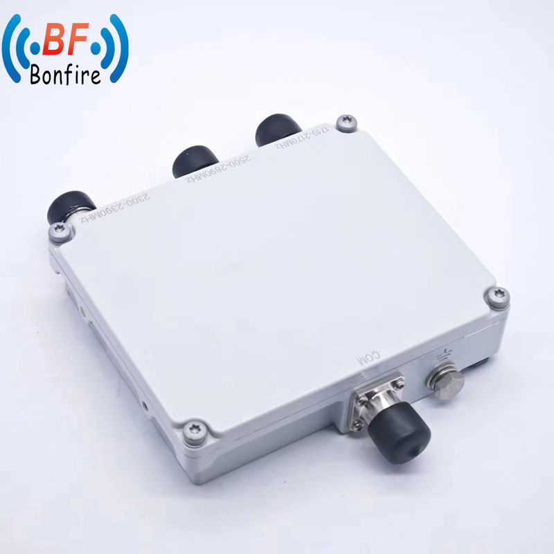 1710-2170MHz 2300-2690MHz RF Low Pim Diplexer met N vrouwelijke connector 4 Way Combiner