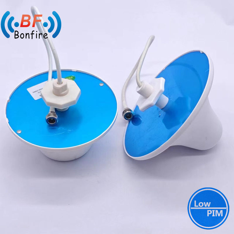 Draadloze dekking binnen RF-antenne 1710-2700 3300-4000MHz voor mobiele telefoonsignaalversterker