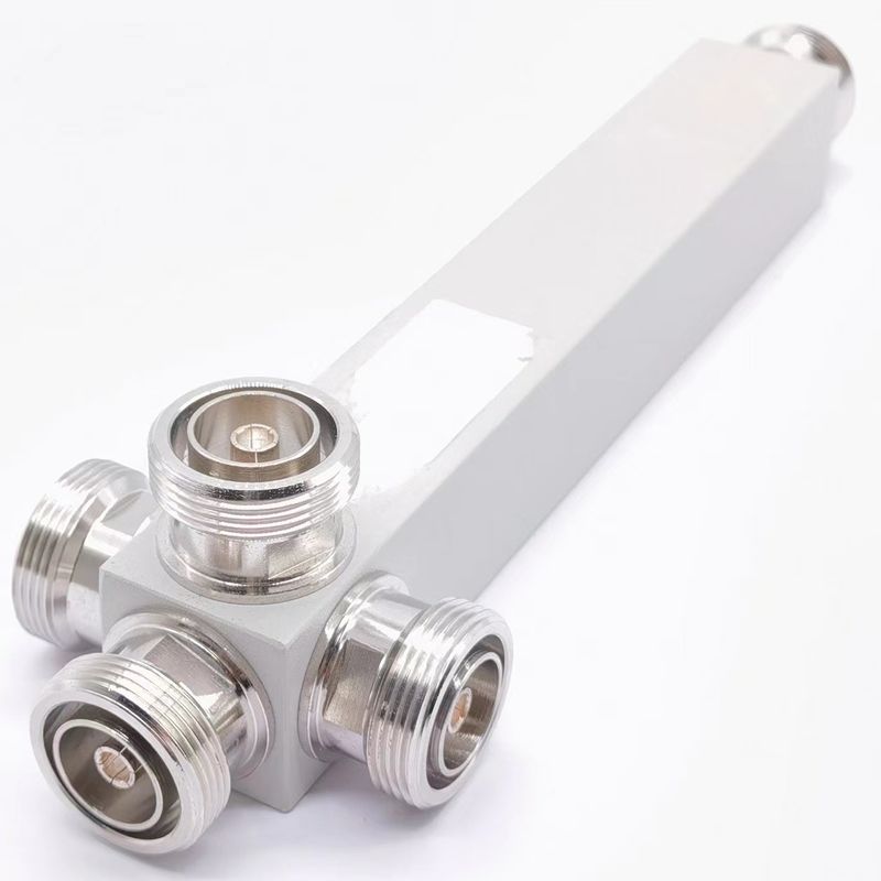 Multiband 2/3/4 Way High Power Splitter 350-3800MHz DIN-F voor verbeterde signaalsplitsing