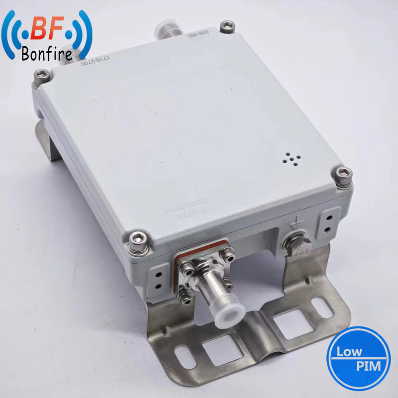 Grijs 1710-2170MHz 2300-2690MHz RF Low Pim Cavity Duplexer Combiner N Vrouwelijk Type voor communicatie