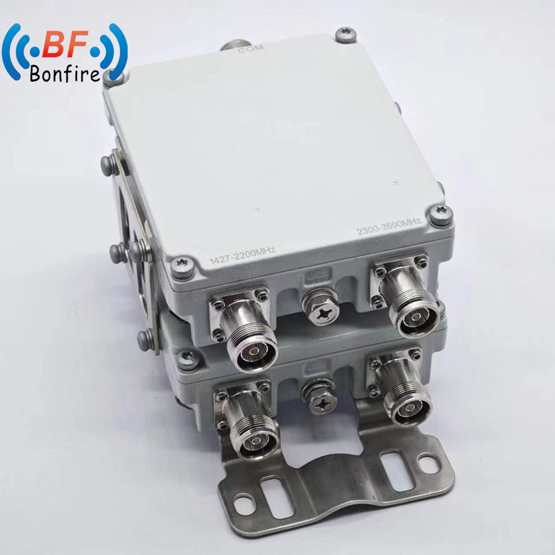 4.3-10f DIN-F-interface dubbelbanddiplexer 1710-1880 1920-2170 2300-2400 2500-2700MHz
