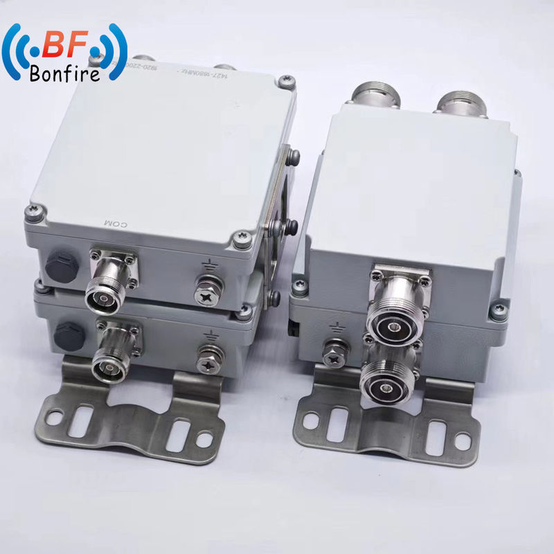 3G LTE Low Pim-160dbc 200W Diplexsingle Triplexer Combiner voor RF-passieve componenten