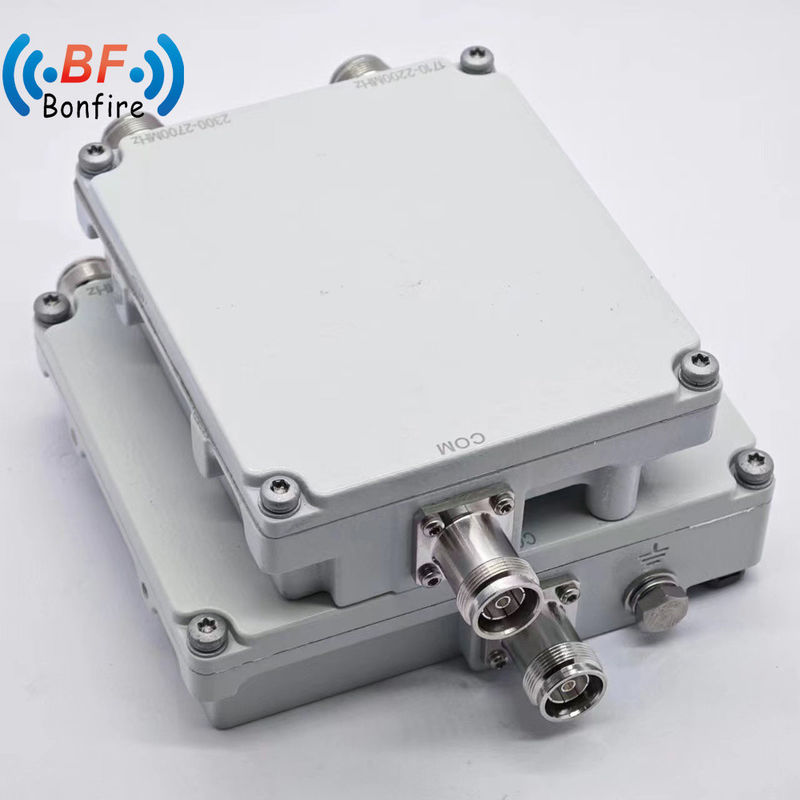 RF Diplexer 1920-2170 2300-2400 2500-2700MHz 200W N-Vrouwelijke connector voor Ibs Zwart