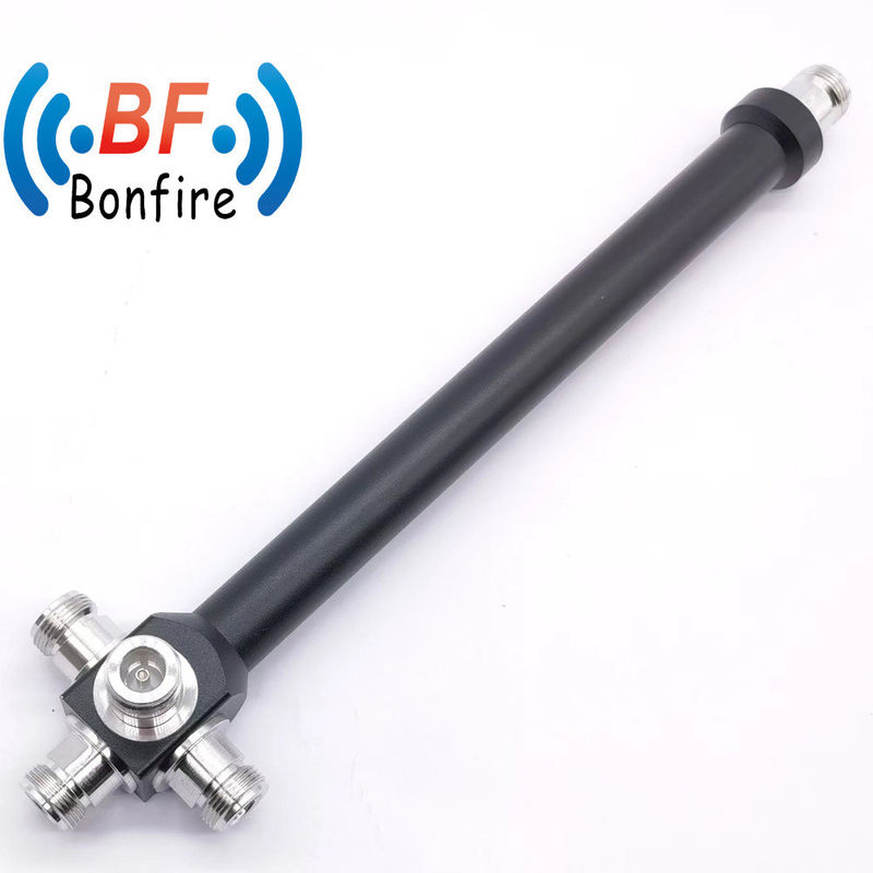 4 Way Power Splitter/ Divider SMA Vrouwelijk voor binnen/buiten Das Solutions 617-4000MHz Grijs