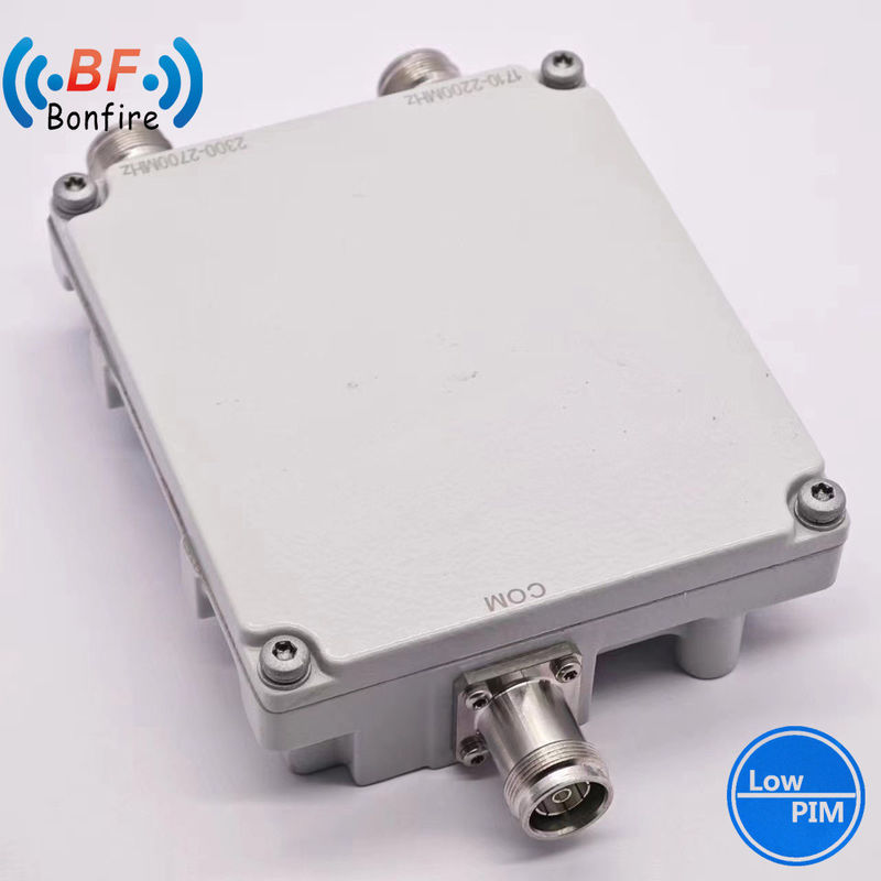 Indoor Snelle Verzending Triplexer RF Diplexer Combiner 1920-2170 2300-2400 2500-2700MHz