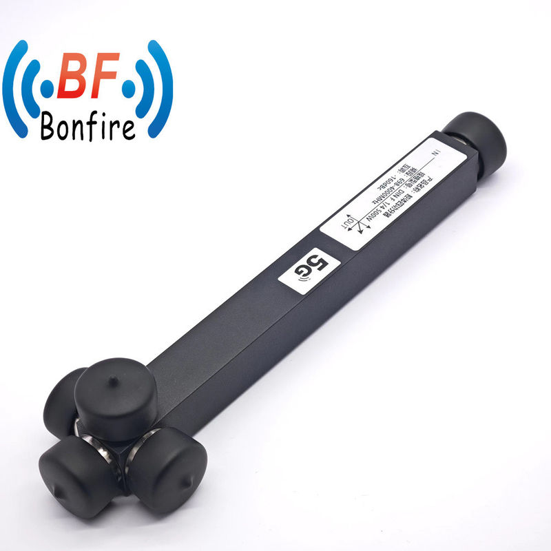 Indoor/outdoor IP65 2400-6000MHz Low Pim 4 Way RF Power Splitter voor gemakkelijke installatie