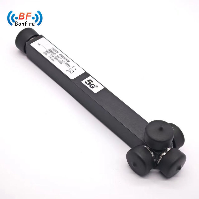 5000-6000MHz RF breedband 3 Way Power Splitter N Vrouwelijk met grijs/rood/op maat gemaakt afwerking