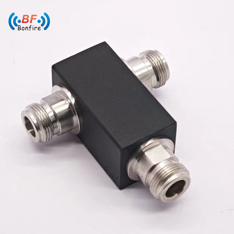 5000-6000MHz 2 Way Power Splitter N Vrouwelijke voor radiosysteem Op maat gemaakte Power Divider