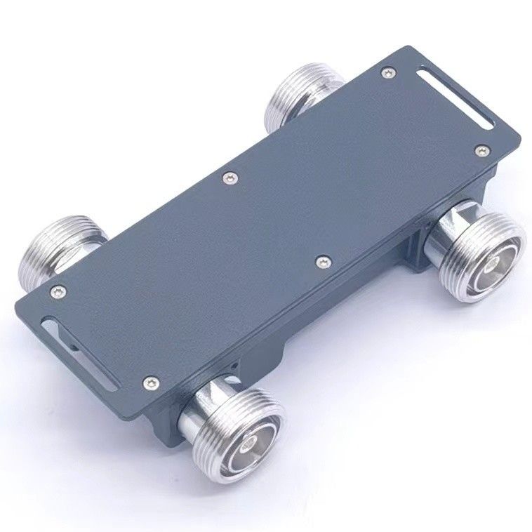 Hybride combinator Hybride koppeling 2 in 2 uit DQ-0638-223301 617-3800MHz DIN-F met 1