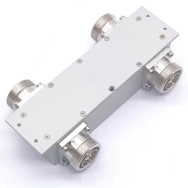 DQ-0738-223301 Hybride combinator 2 in 2 uit 698-3800MHz DIN-F Pakket Bruto gewicht 2.000kg