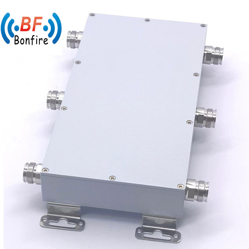 Indoor/outdoor IP65 3 in 3 uit Hybride combinator koppel 698-3800MHz 4.3-10-F HCXXXXXXX