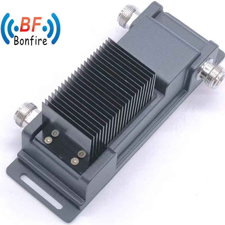 617-3800MHz 2 in 1 uit 4.3-10f Teleminnucatie Hybride Combiner met 0,340kg brutogewicht