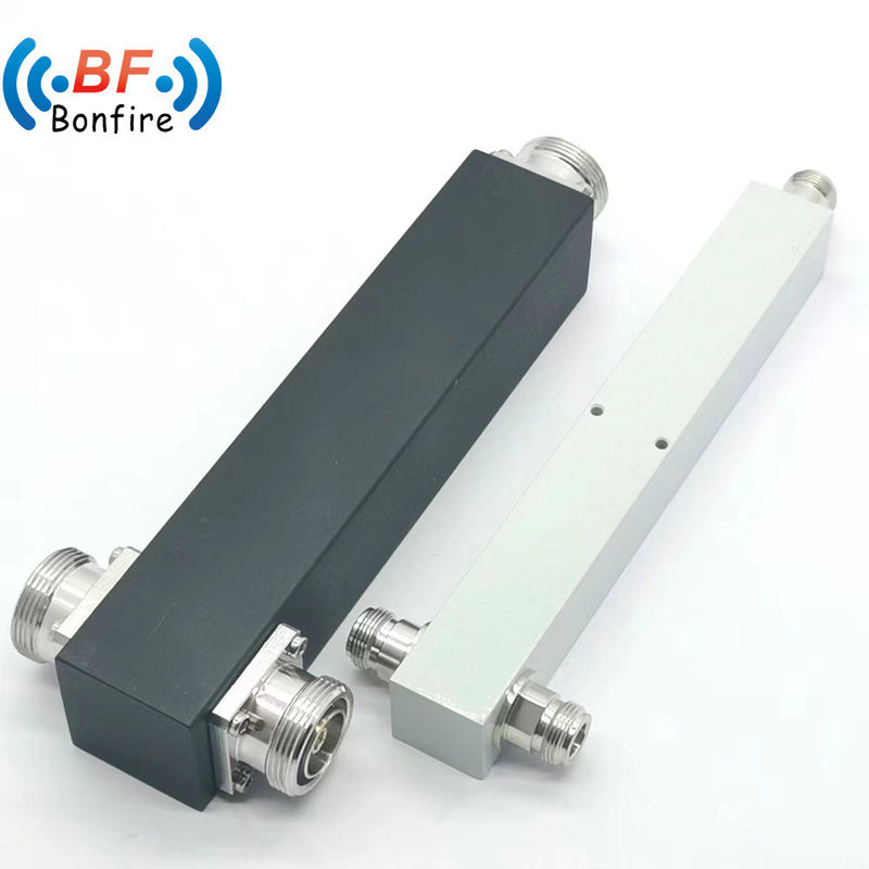 698-3800MHz Openbare Veiligheid 3-Way N-Female Power Splitter voor telecommunicatiesystemen