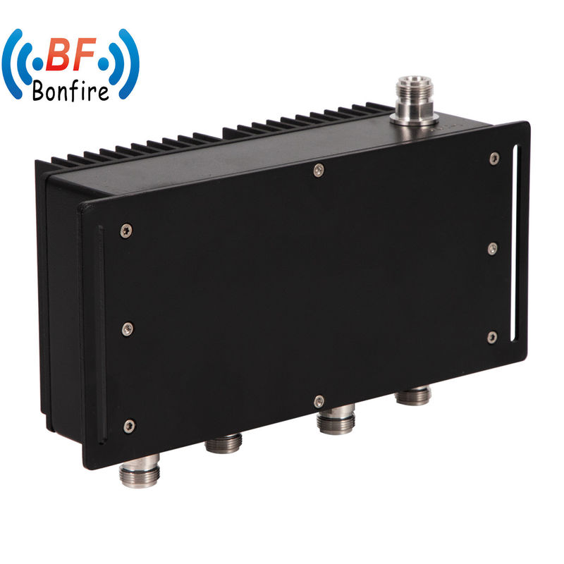 DQ-0638-41 2/3 1101-125 698-3800MHz 100W 125dbc 4X1 RF passieve hybride koppeling N-F 100W