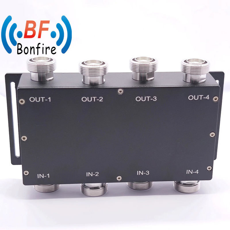 Op maat gemaakt Grijs 698-3800MHz RF Low Pim 3dB Hybrid Coupler Combiner 4.3-10 Vrouwtype