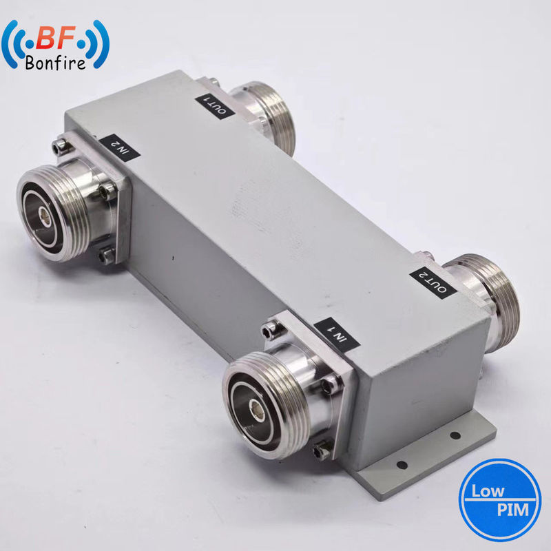 Buiten IP65 617-3800MHz RF passieve hybride koppelcombinator met N vrouwelijke aansluiting