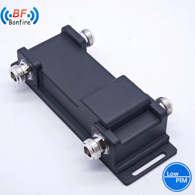 3 in 3 out Combiner 617-3800MHz RF breedband hybride koppeling voor breedbandtoepassingen