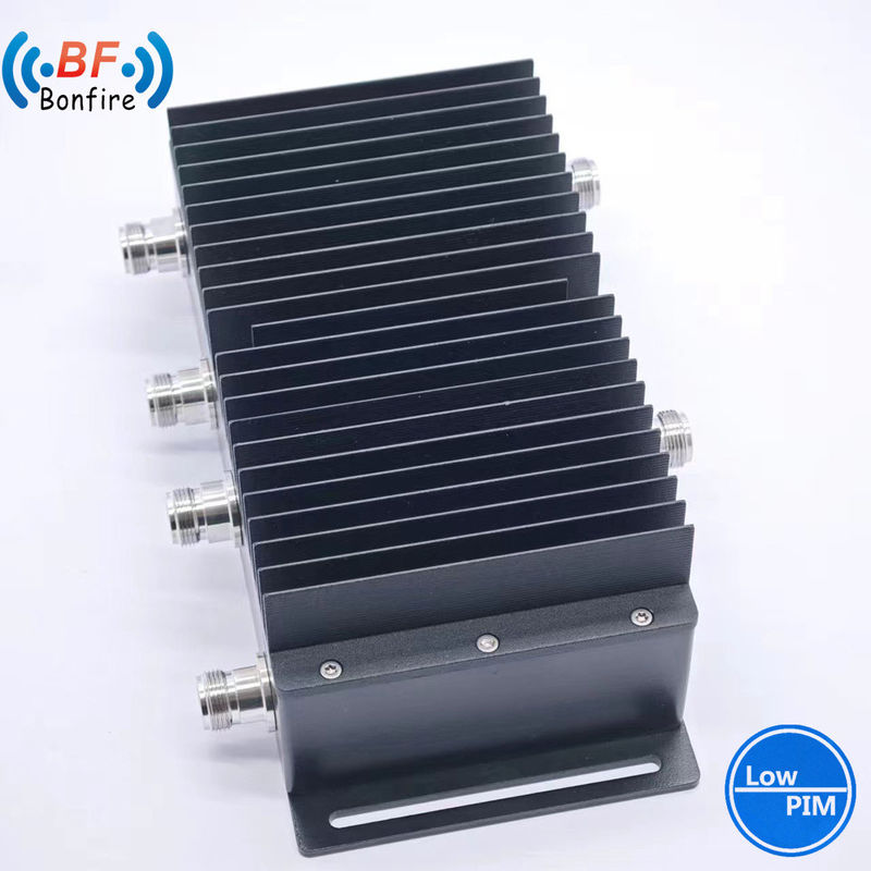 High Power Hybrid Coupler 3dB 698-2700MHz DIN-vrouwelijke connector voor toepassingen DQ-XXXXXX