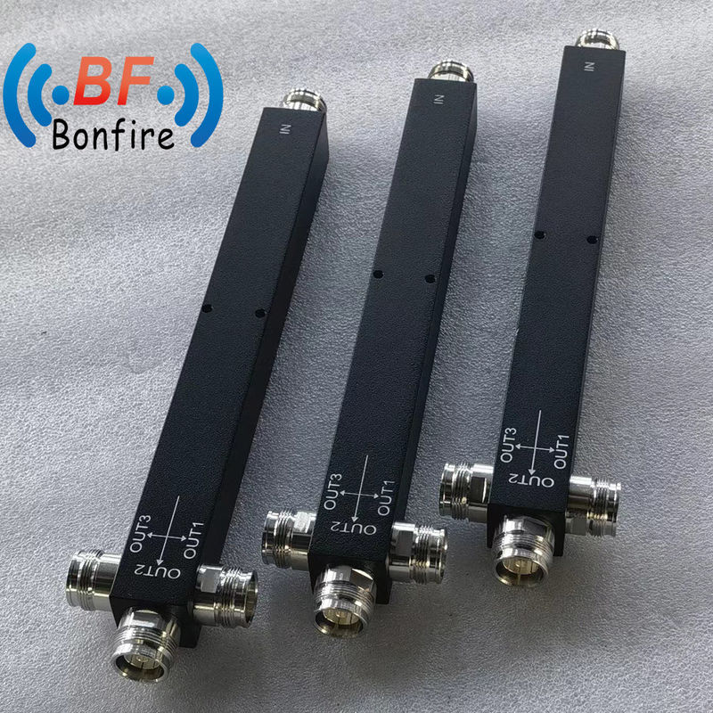 RF 2 Way Power Splitter 100W 350-3800MHz DIN-F/4.3-10-F/DIN-F Interface voor basisstation