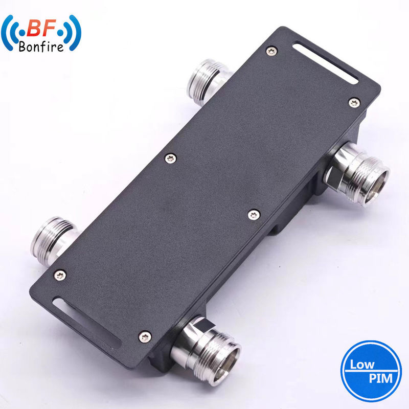 698-4000MHz breedband 4X4 Hybride combinator 7/16DIN Vrouwelijk pakket Brutogewicht 2.000kg