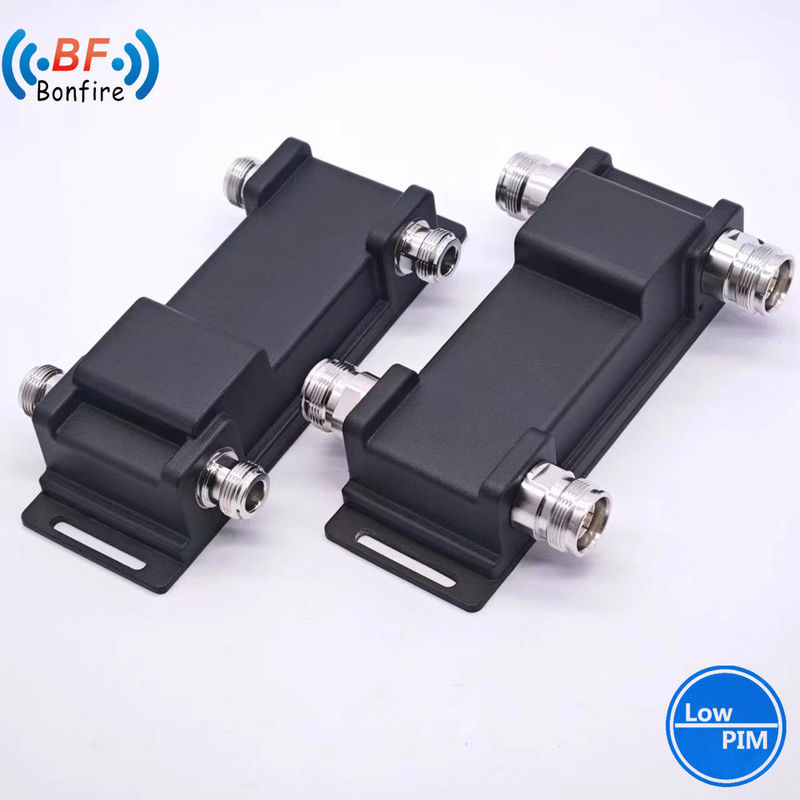 Gebouw DAS met hybride koppeling 698-4000MHz Low PIM 3dB 2X2 Hybrid Combiner
