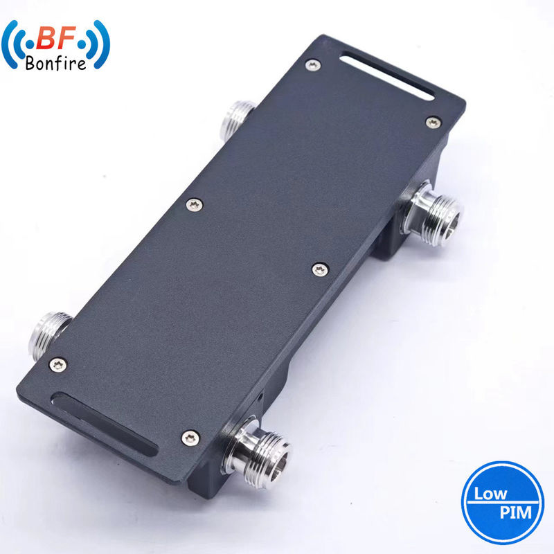 VHF Hybrid Coupler 698-4000MHz 2X2 3dB Hybrid Combiner voor 4.3-10-F/DIN-F/N-F Interface