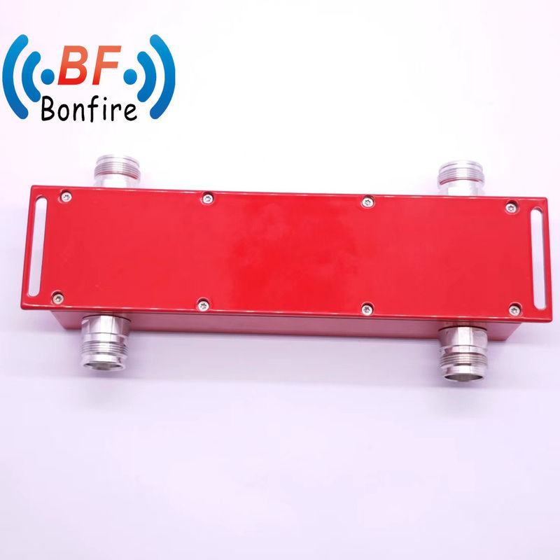 698-3800MHz 3dB Rood Kleur Hybride Koppeling 4.3-10 Vrouwelijke 2 in 2 uit Combiner IP65 -160dbc