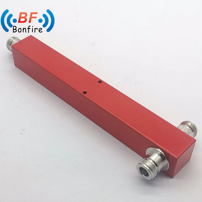 698-3800MHz 3 Way Cavity Power Splitter met beugel moeiteloze en snelle installatie