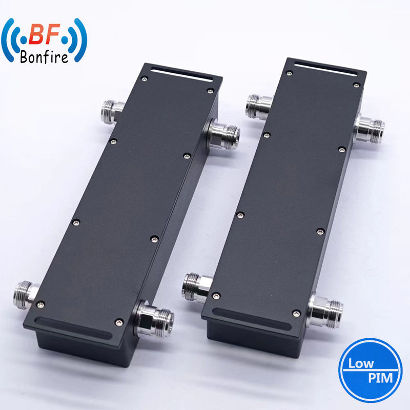 Hybride combinator 2 in 2 uit 698-4000MHz Low Vswr 3dB Bridge Hybrid Coupler voor pakketgrootte