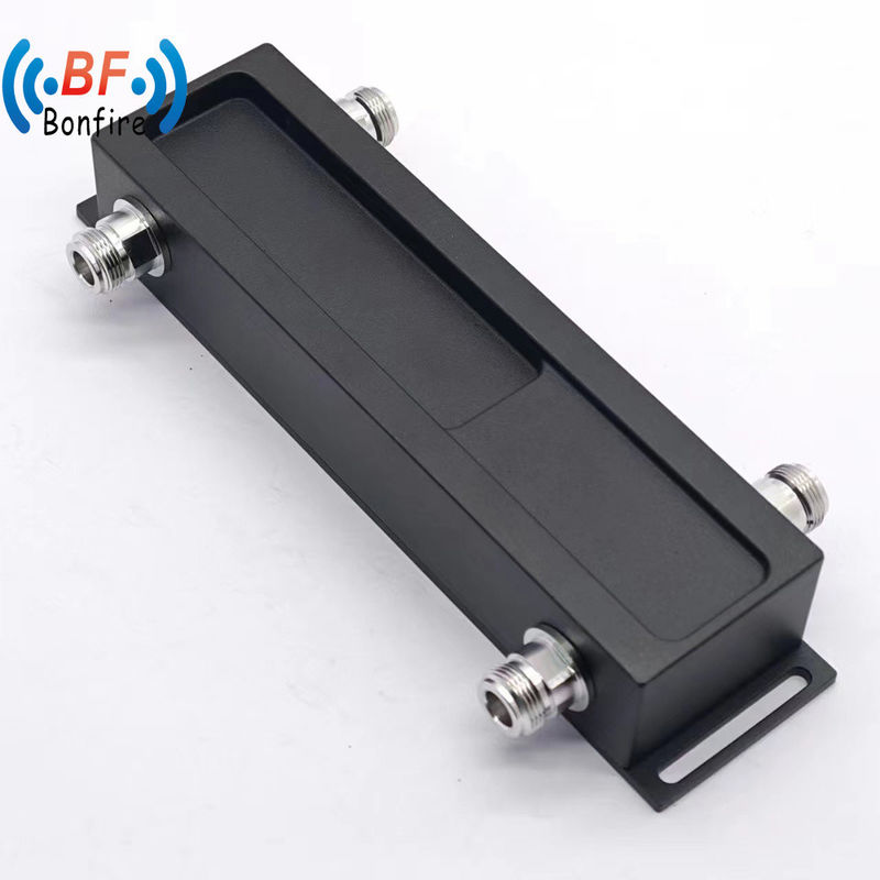 DQ-XXXXX 3dB RF Hybride Combiner 698-4000MHz Ibs Componenten Pakket Brutogewicht 0,780kg