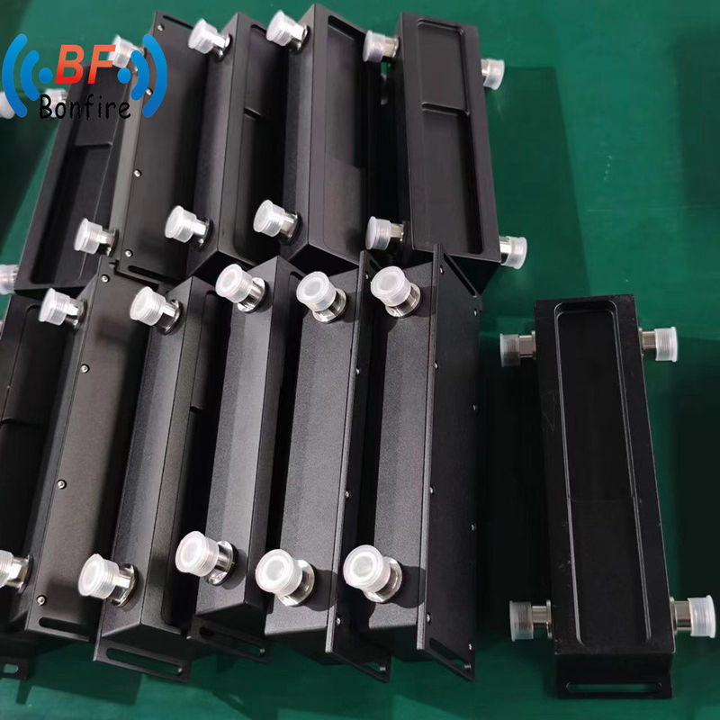 4.3-10-F/DIN-F/N-F Interface 698-4000MHz RF Hybrid Coupler 2X2 voor draadloze DQ-XXXXX