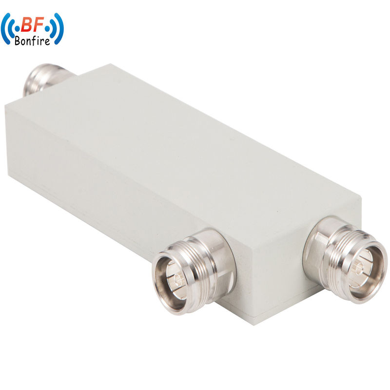 555-6000MHz 13/15/20dB 30dB RF Directional Coupler Hoogtecoupler Low Pim voor 0,200kg
