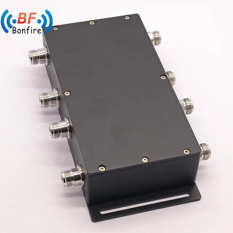 Gepersonaliseerde RF 698-4000MHz 100W 4X4 uit Hybride Combiner met Low Pim -155dbc in Rood